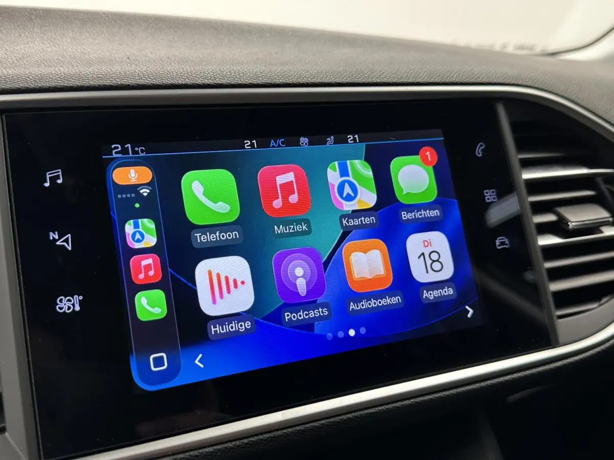 1.2 PureTech Blue Lease Active CARPLAY LM NAVI CRUISE ECC.