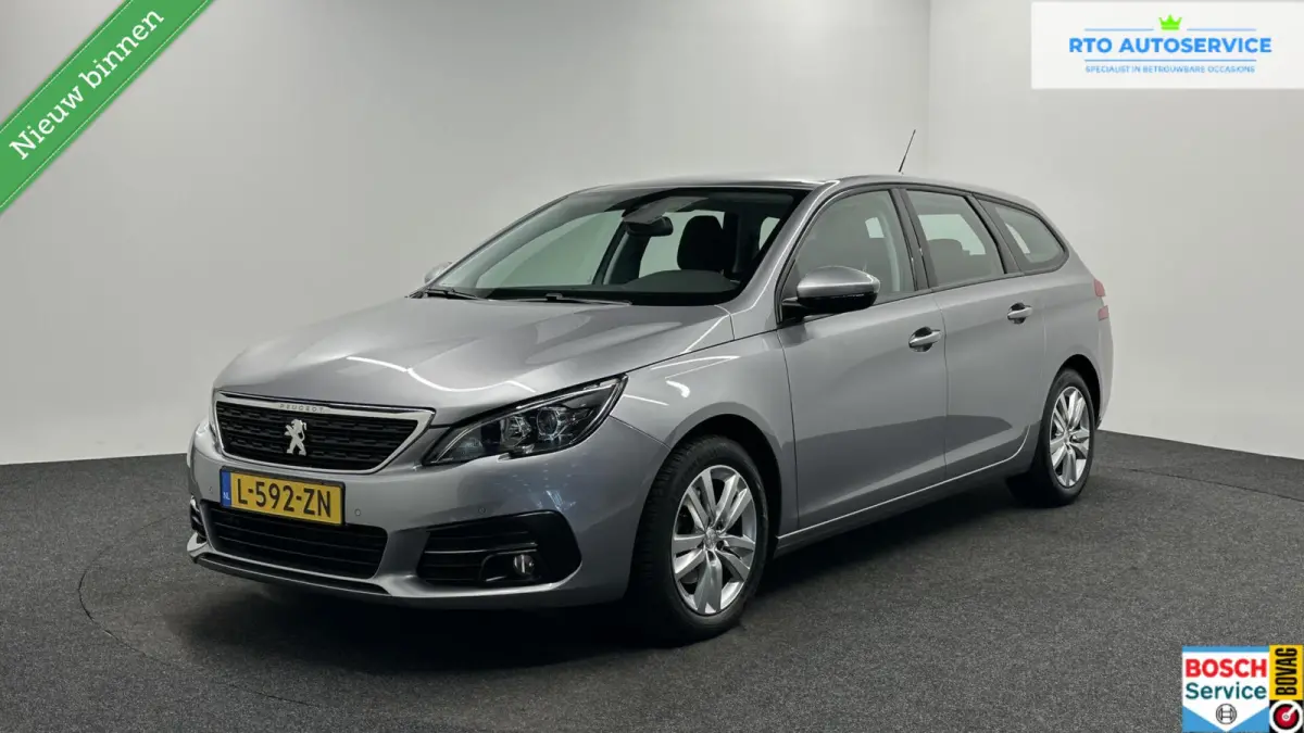 1.2 PureTech Blue Lease Active CARPLAY LM NAVI CRUISE ECC.