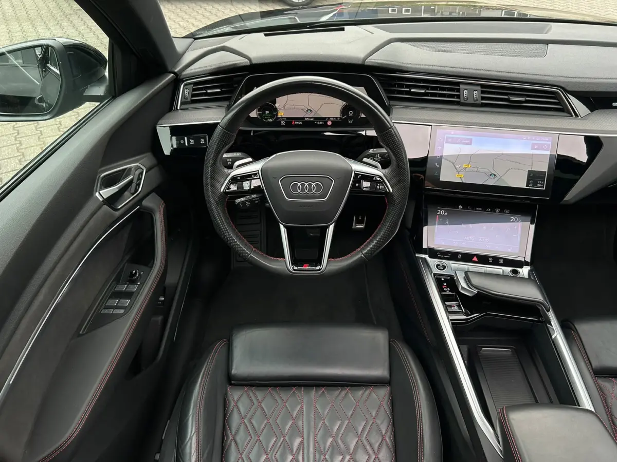 55 quattro S Edition 115 kWh SOH 92% 3x S Line