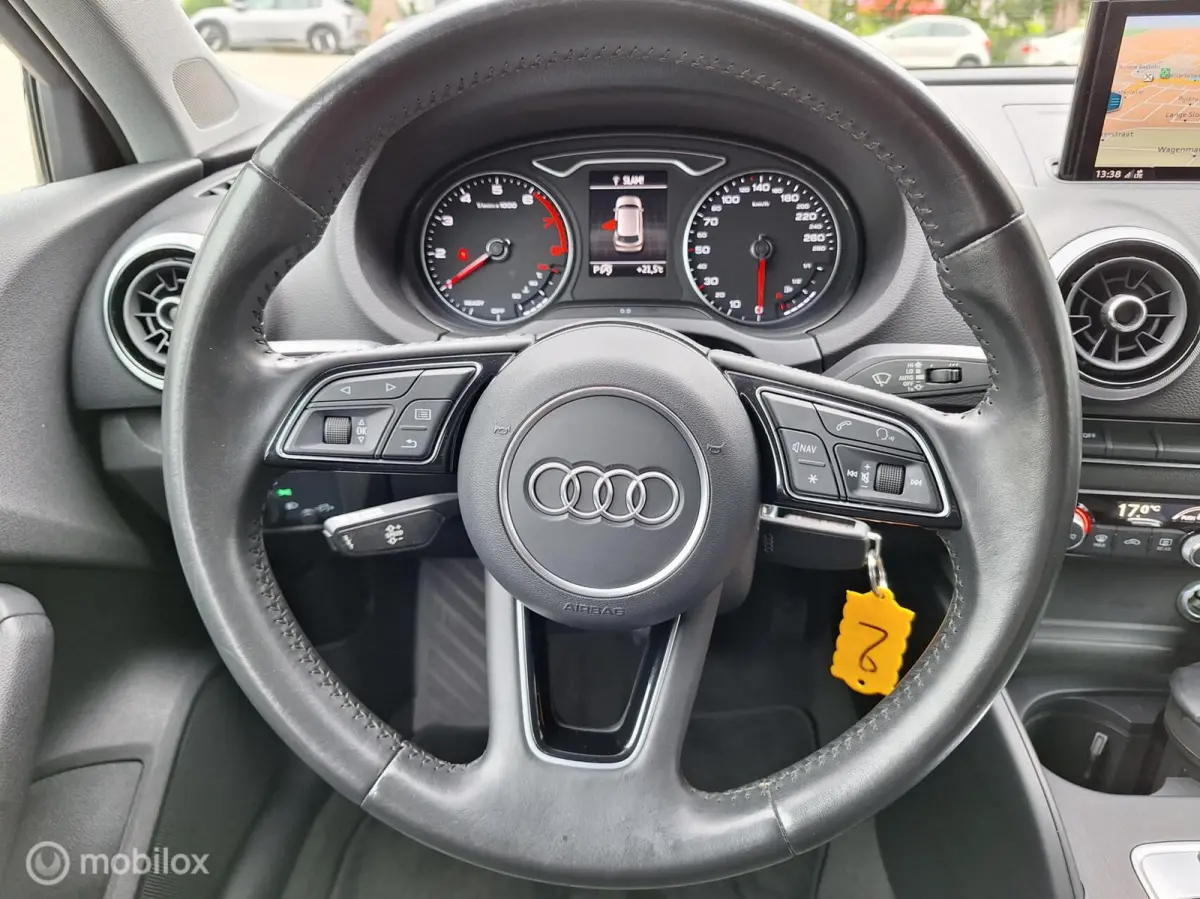 30 TFSI SPORT LEASE EDITION