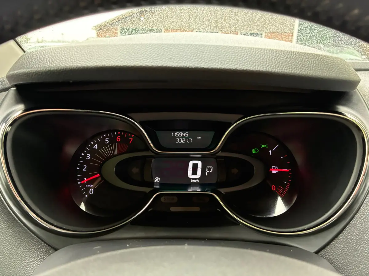 Captur TCe Limited | + Cruise + Airco nu € 9.975,-!!!