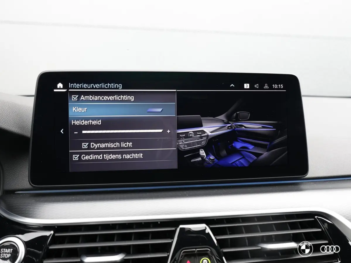 530E xDrive M SPORT / PANODAK / KEYLESS / MEMORY / COMFORT STOELEN EL VERSTELBAAR + GEHEUGEN / 19"