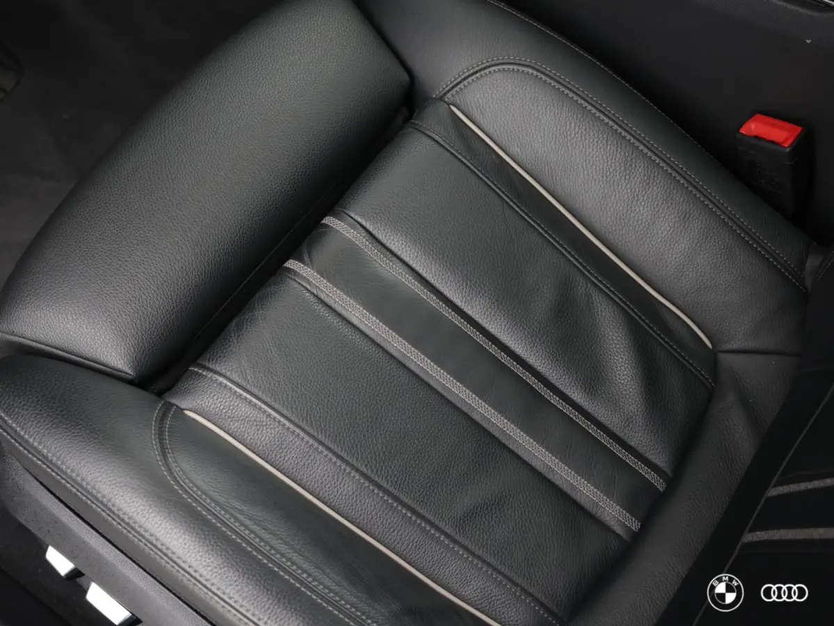 530E xDrive M SPORT / PANODAK / KEYLESS / MEMORY / COMFORT STOELEN EL VERSTELBAAR + GEHEUGEN / 19"
