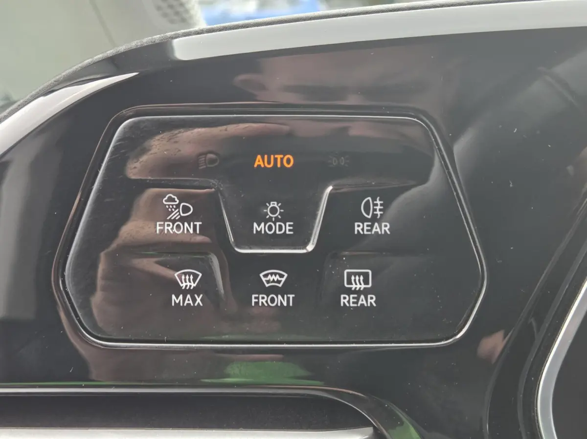 Maxi 1.5TSI DSG 1st Edition | LED | ACC | Rijklaarprijs