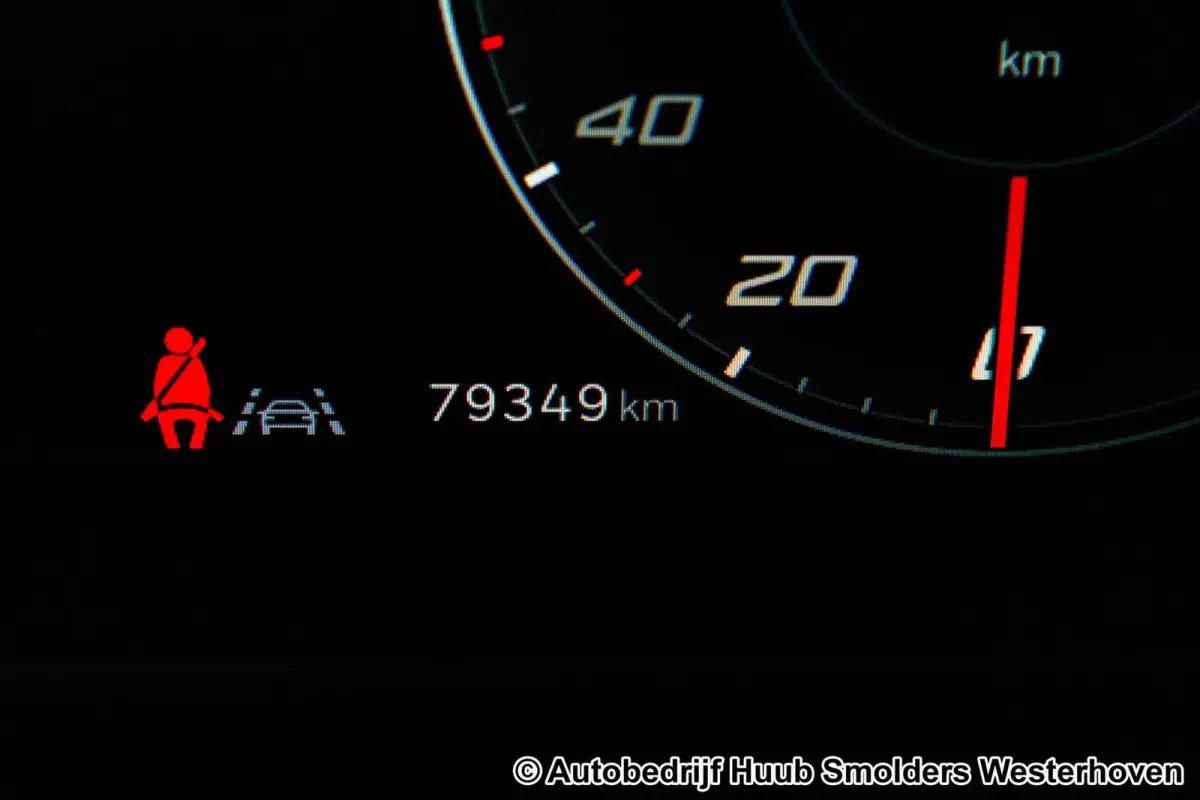 1.0 EcoTSI FR Business Connect