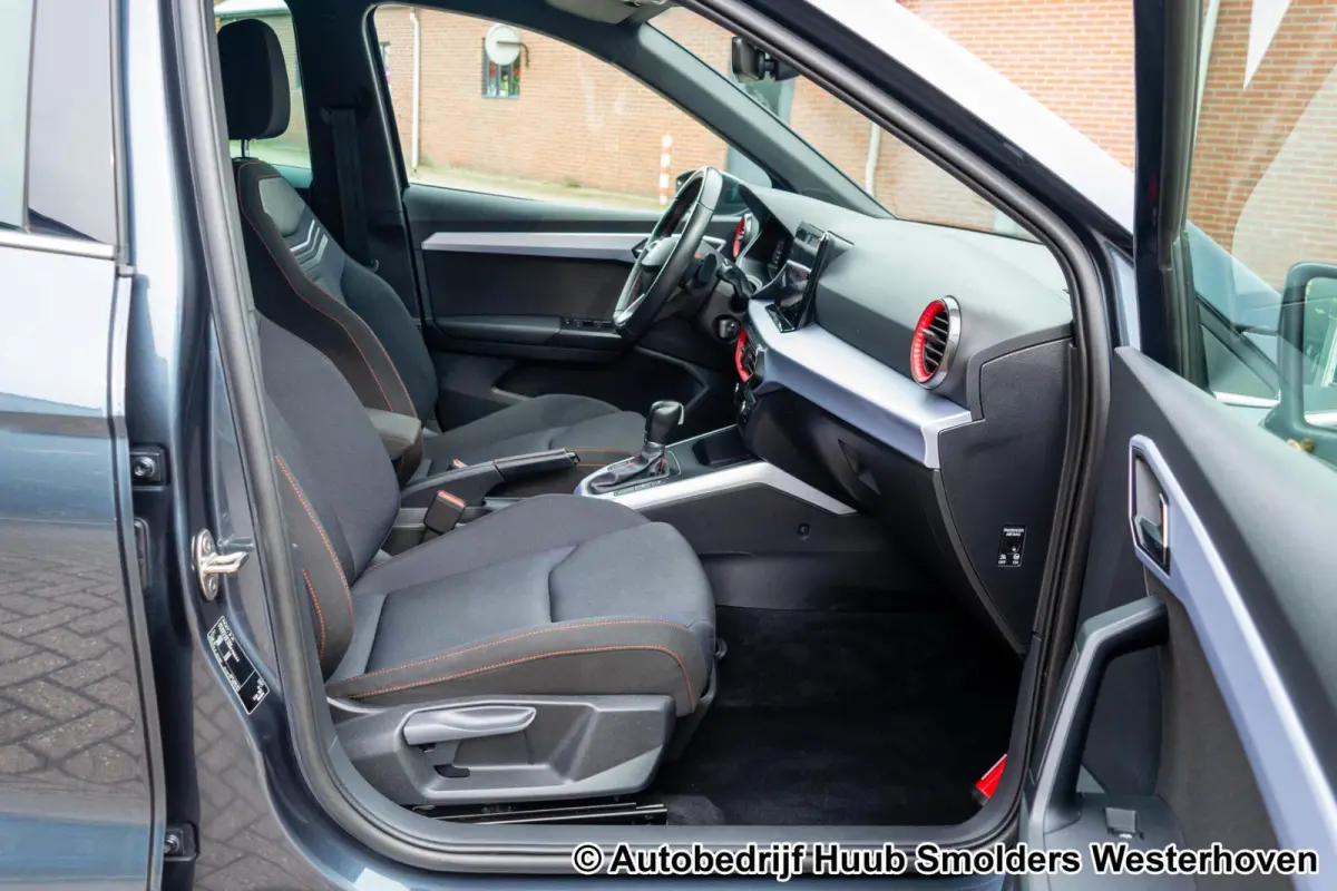 1.0 EcoTSI FR Business Connect