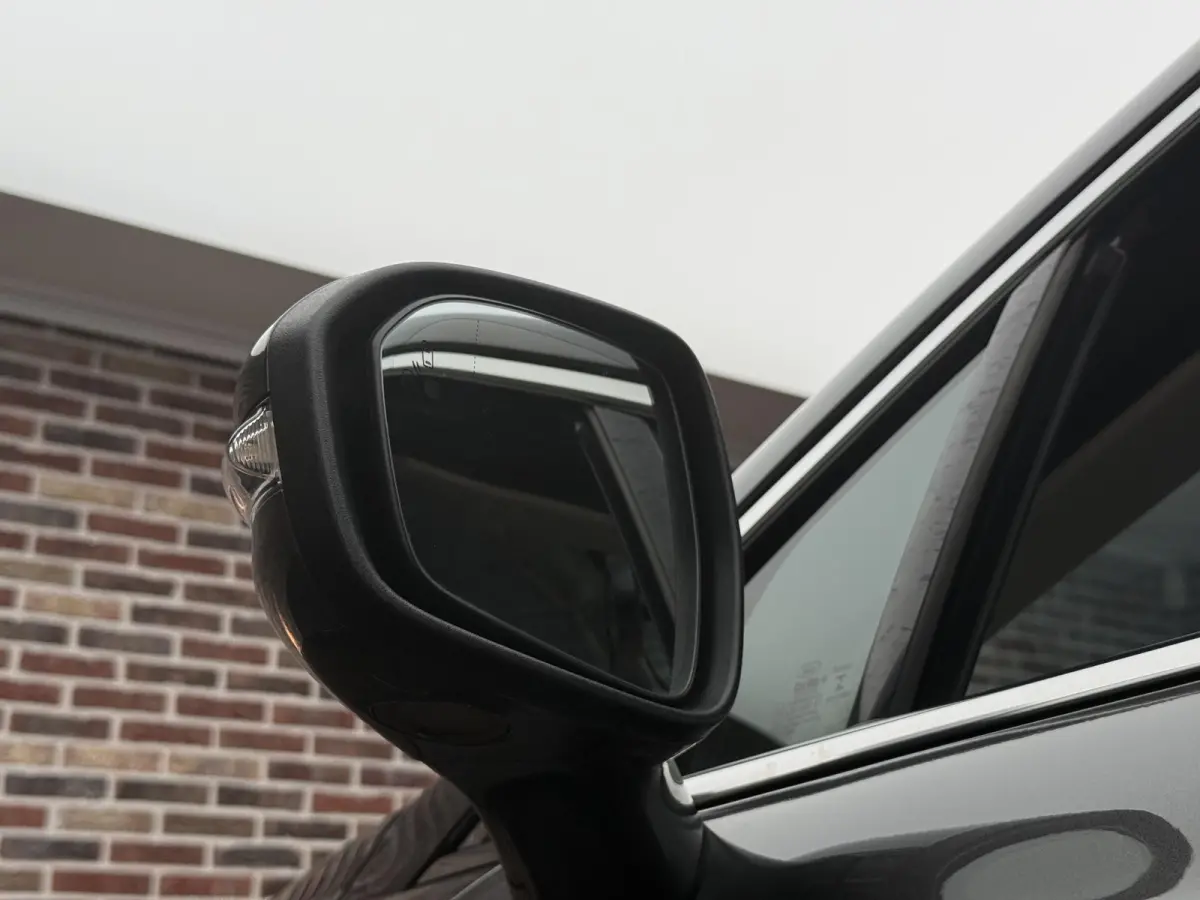2.0 IVCT HEV Titanium X