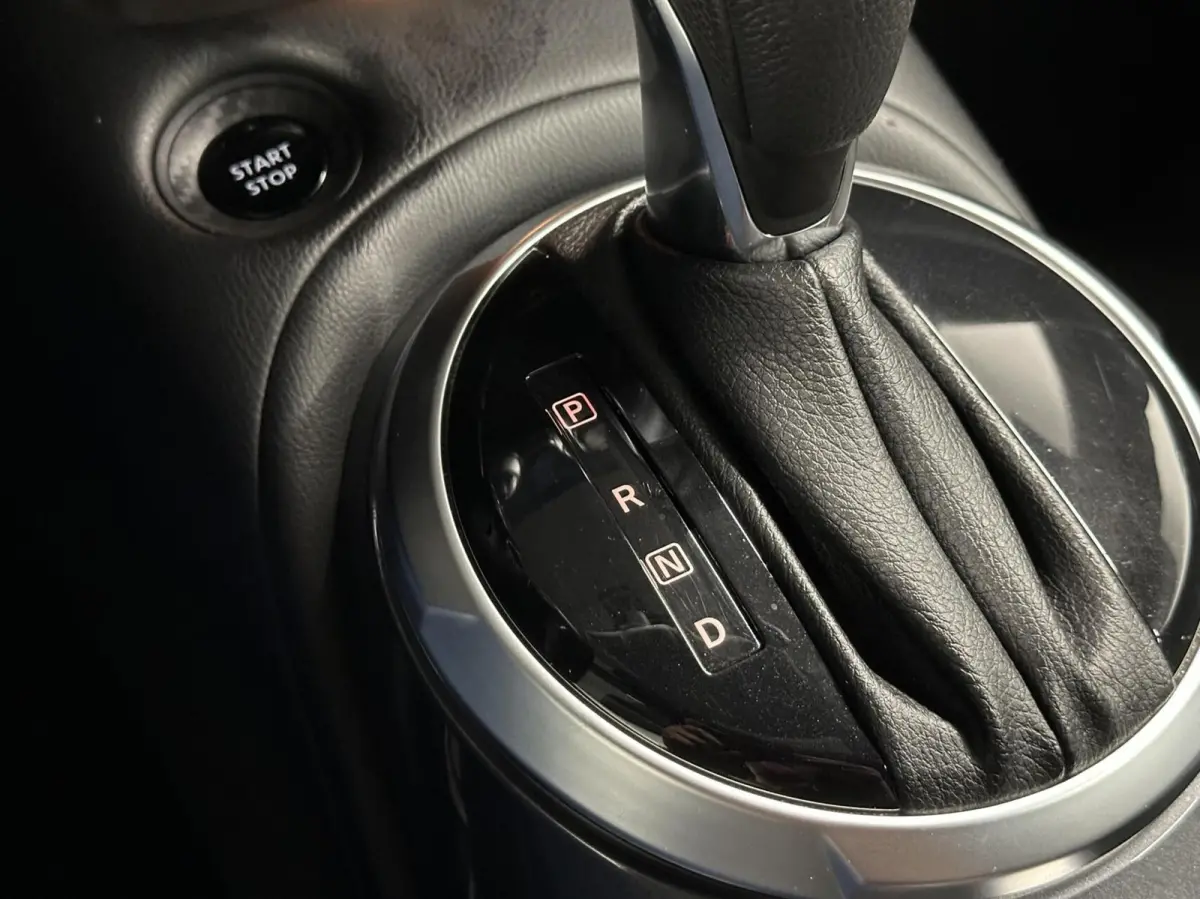 1.6 Hybrid Business Design TREKHAAK CARPLAY NAVI ECC 31000 KM.
