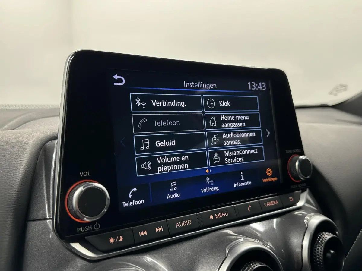 1.6 Hybrid Business Design TREKHAAK CARPLAY NAVI ECC 31000 KM.