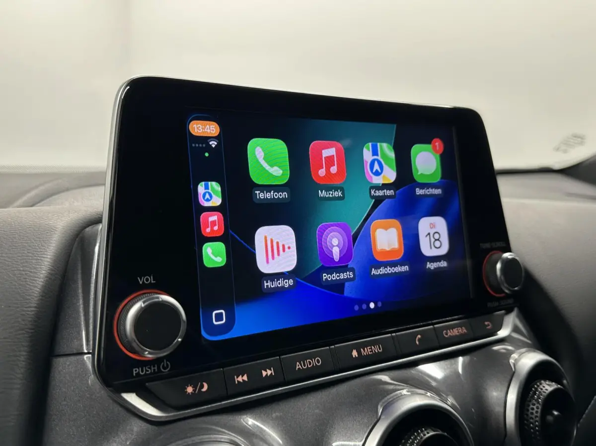 1.6 Hybrid Business Design TREKHAAK CARPLAY NAVI ECC 31000 KM.