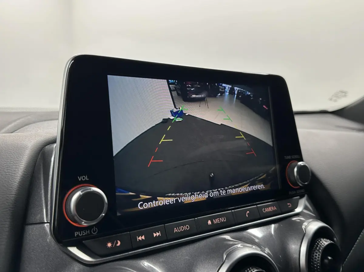 1.6 Hybrid Business Design TREKHAAK CARPLAY NAVI ECC 31000 KM.