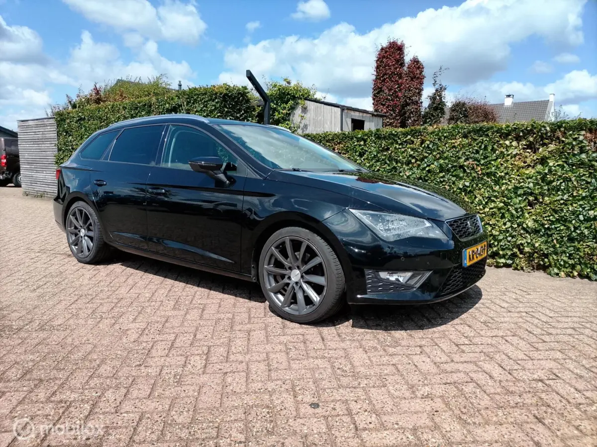 1.4 EcoTSI FR Connect 150pk trekhaak, stoelverw