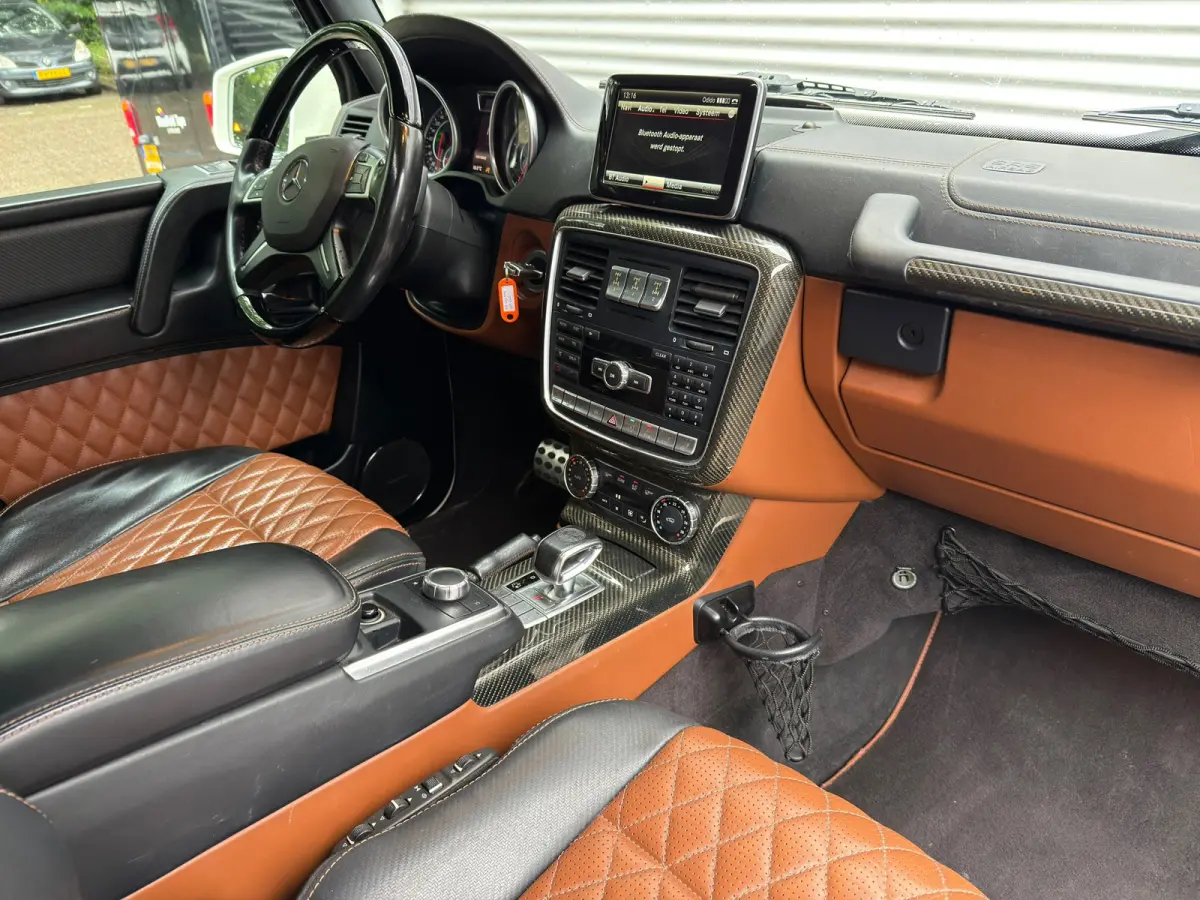G63 AMG Designo l Parelmoer l Carbon l Schuifdak l ACC l Alcantara l Camera l Trekhaak l Entertainment