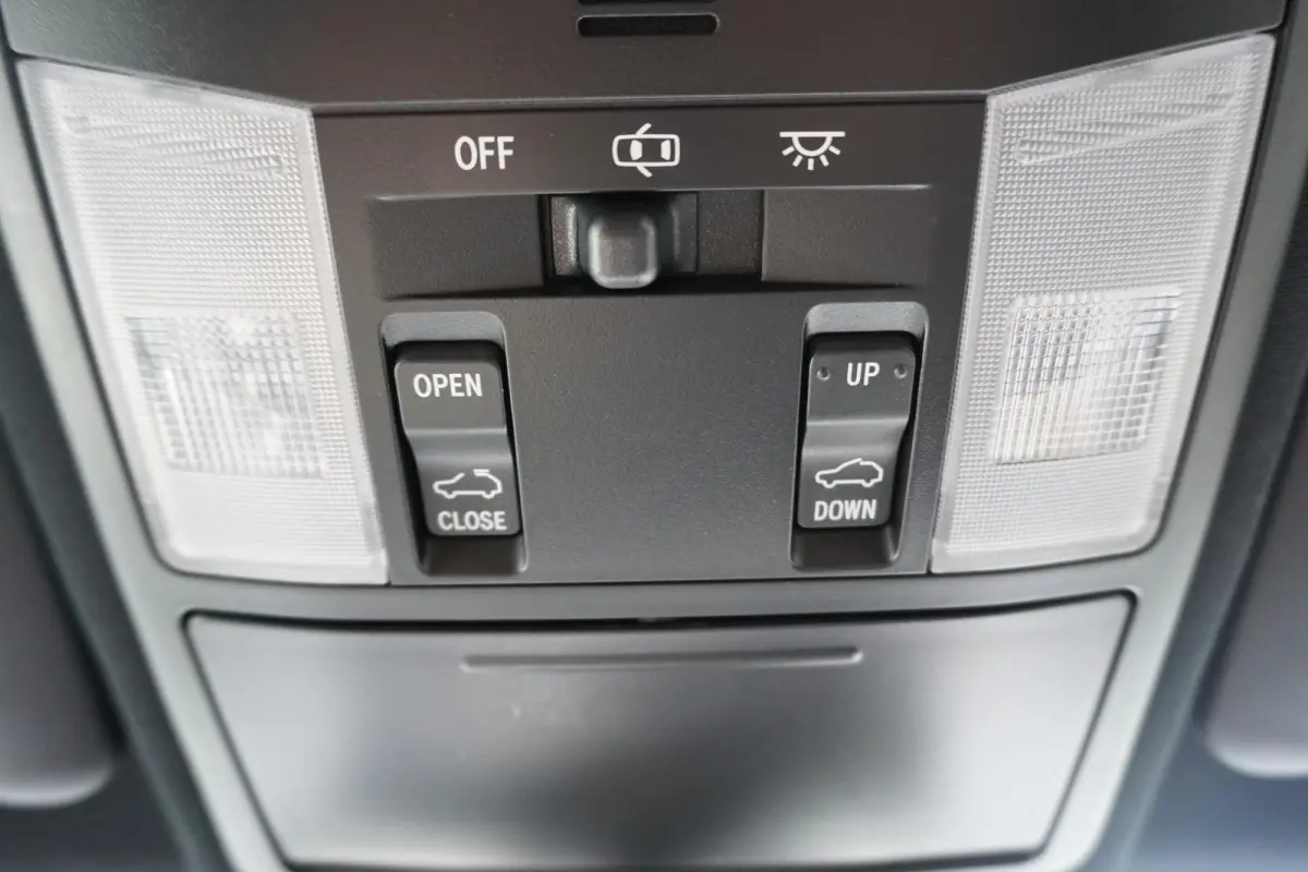 2.5 Hybrid 197pk Black Edition | Panoramadak | ACC | Stoelverwarming | Lederen bekleding