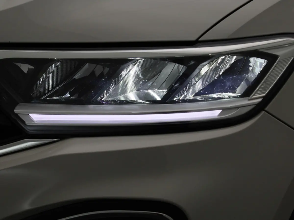 1.5 TSI Life Business