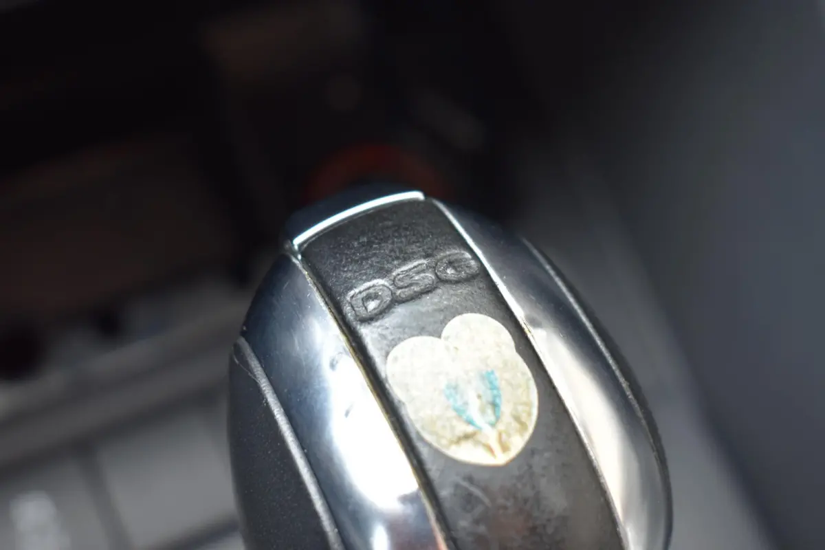 2.0 TSI GTI LEDER LED LMV NAVI TOP!