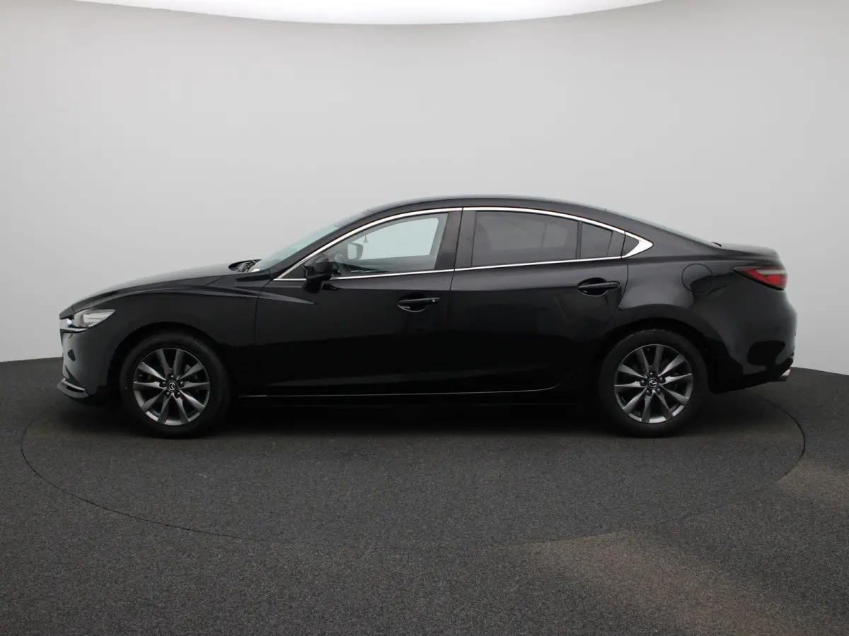 2.0 SkyActiv-G 165 Business | Apple Carplay / Android Auto | Achteruitrijcamera | Parkeersensoren | Stoelverwarming | Stuurverwarming |
