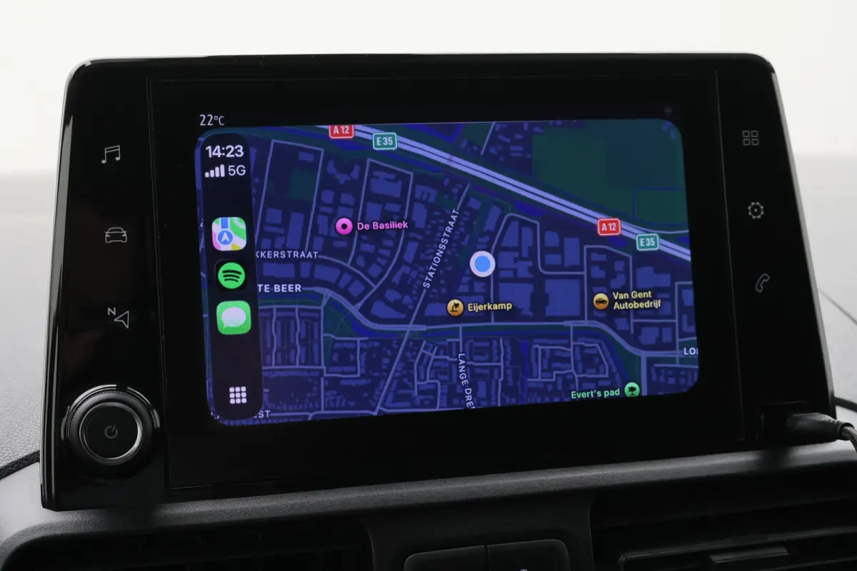 1.5D L1H1 Automaat Airco, Cruise Control, PDC, Apple CarPlay, Stuurverwarming