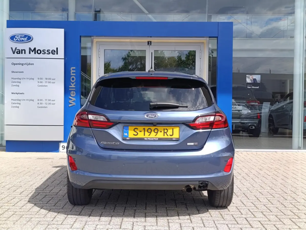 1.0 EcoBoost Hybrid Titanium X | 1e-eigenaar | Dealeronderhouden | Stoel/stuur voorruitverwarming | Camera | Navigatie | Privacy Glass | Apple Carplay/Android Auto | Key-less start/go