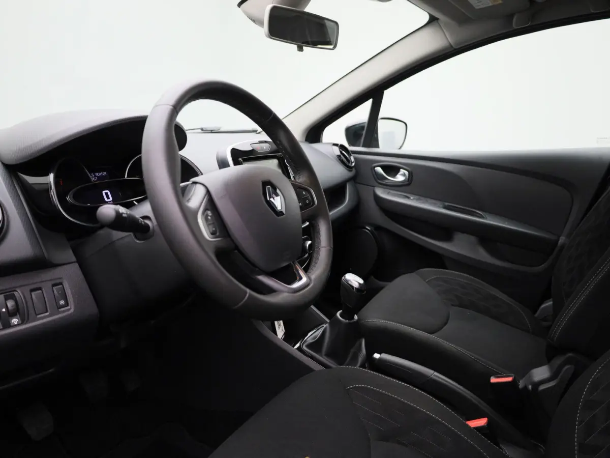 TCe 0.9 | Climate Control | Cruise Control | Parkeersensoren | Lichtmetalen Velgen |