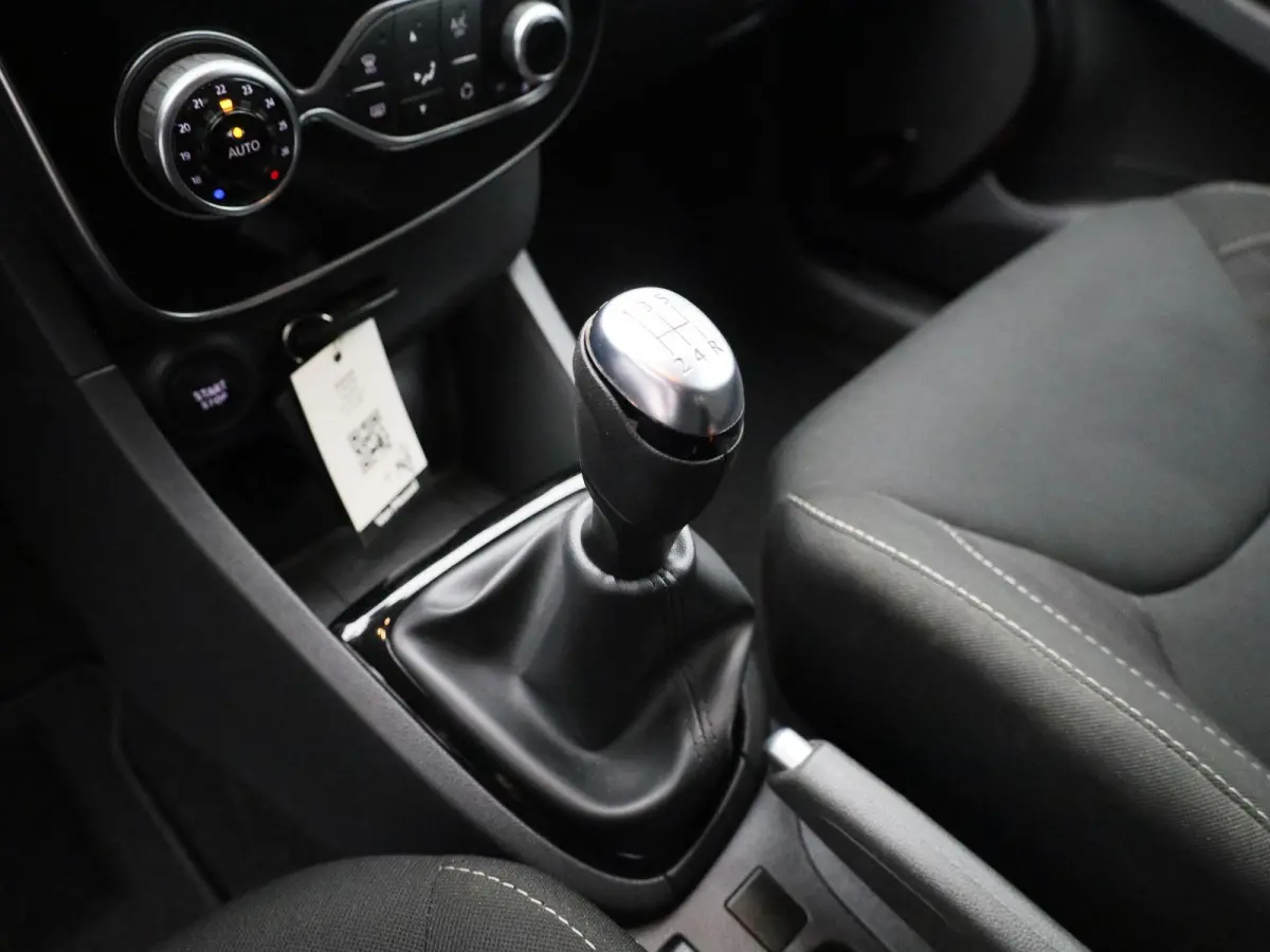 TCe 0.9 | Climate Control | Cruise Control | Parkeersensoren | Lichtmetalen Velgen |