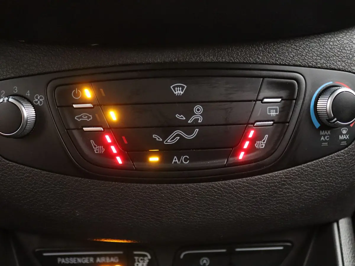 1.5 TDCI Trend Duratorq S&S Airco | Cruise