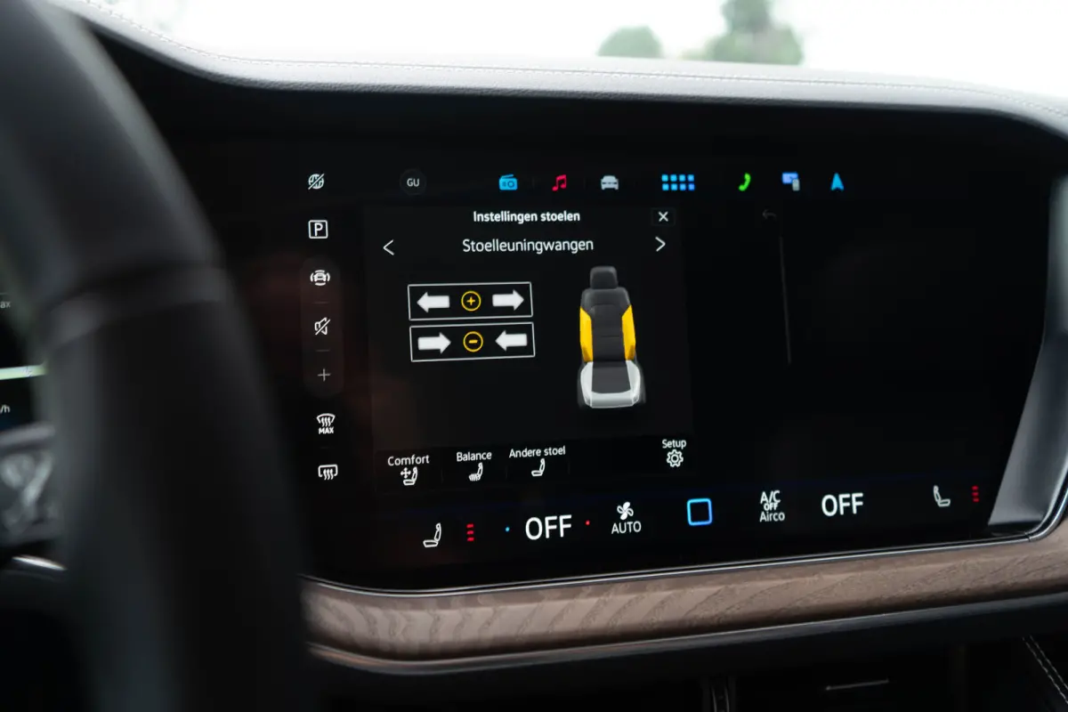 3.0 TSI eHybrid 4MOTION / Panoramadak/ 22 Inch Velgen/ Ergo Comfort/ Dynaudio/ 280kW