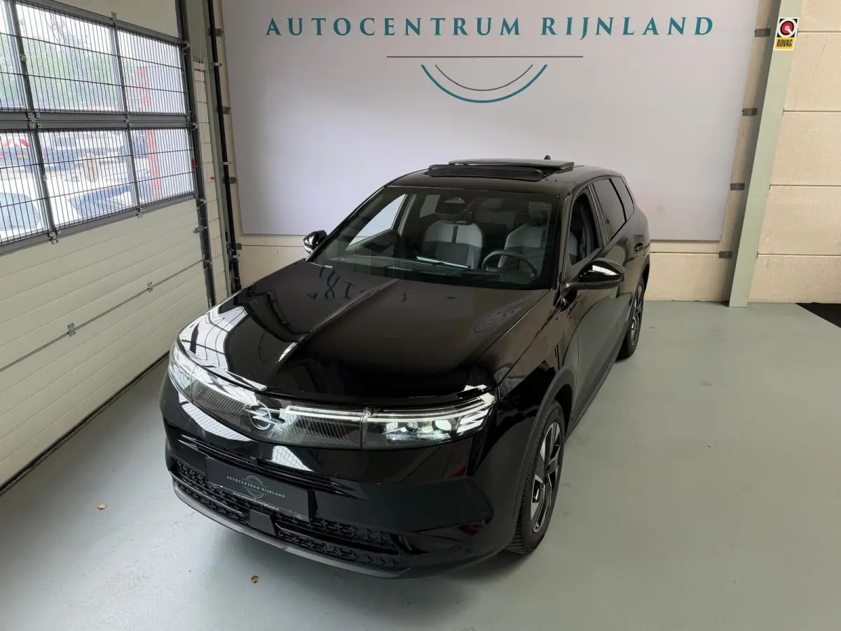 1.2 Turbo Hybrid GS, 1 jaar Bovag garantie, Panoramdak, Head up display, Camera, Stoel/Stuurverwarming