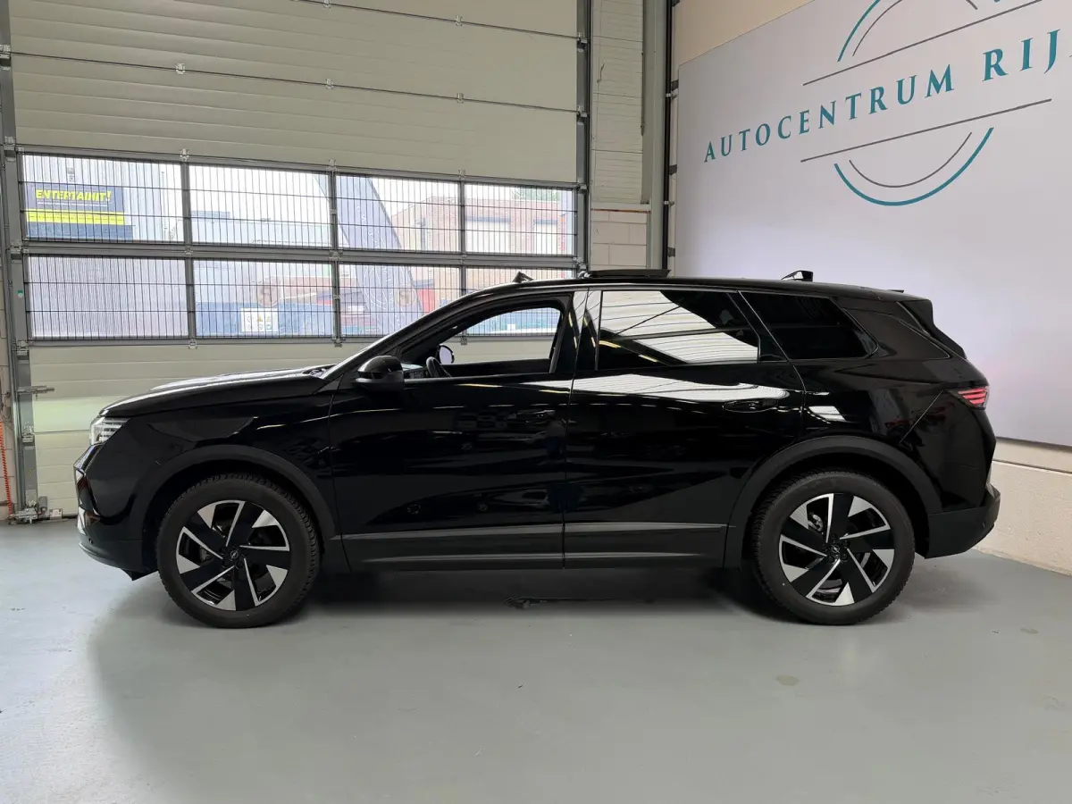 1.2 Turbo Hybrid GS, 1 jaar Bovag garantie, Panoramdak, Head up display, Camera, Stoel/Stuurverwarming