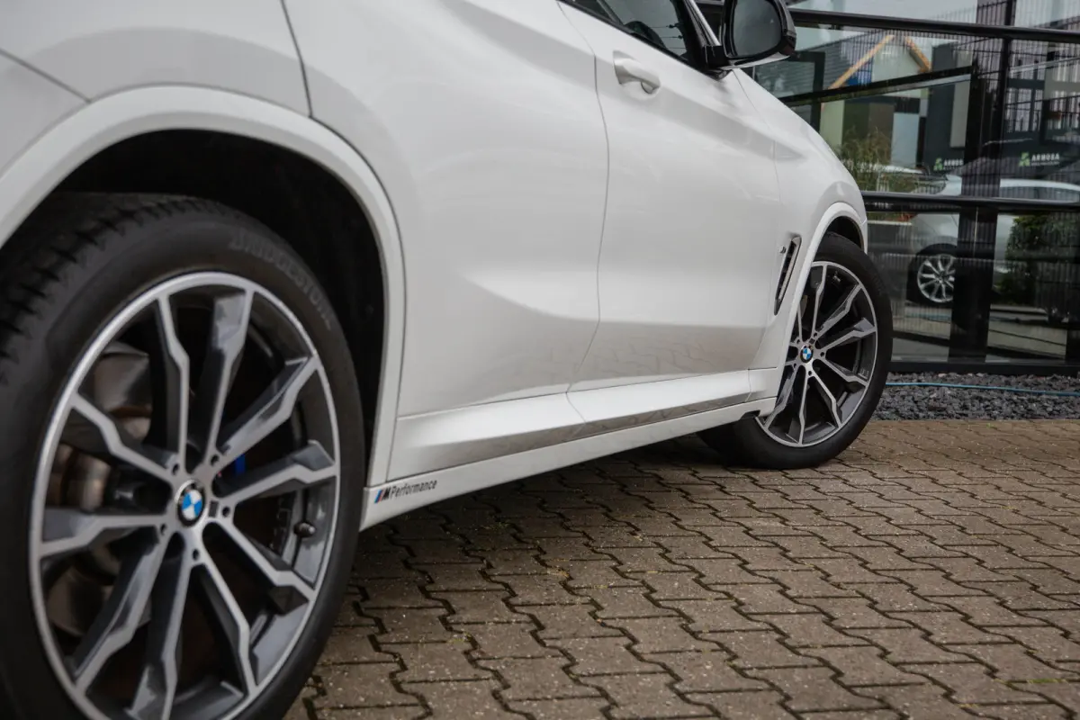 M40i High Executive M-Sport , Trekhaak, Navigatie, Memory, Stuurverwarming