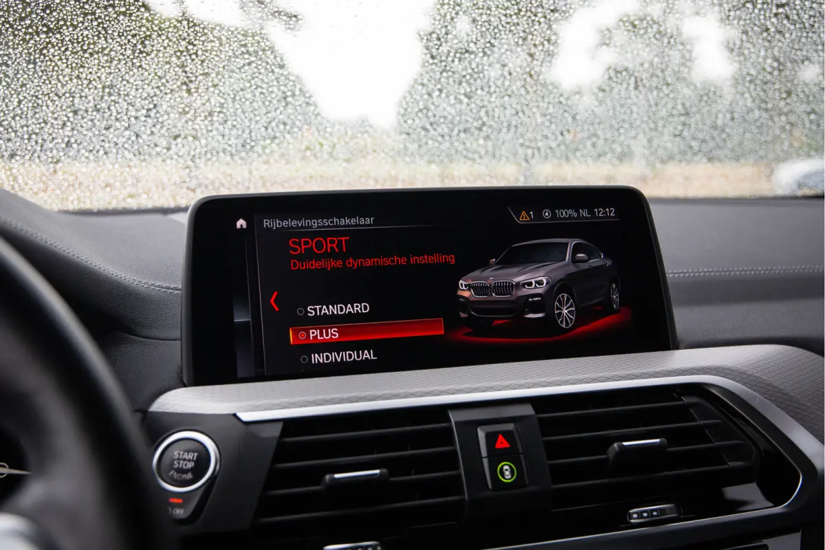 M40i High Executive M-Sport , Trekhaak, Navigatie, Memory, Stuurverwarming
