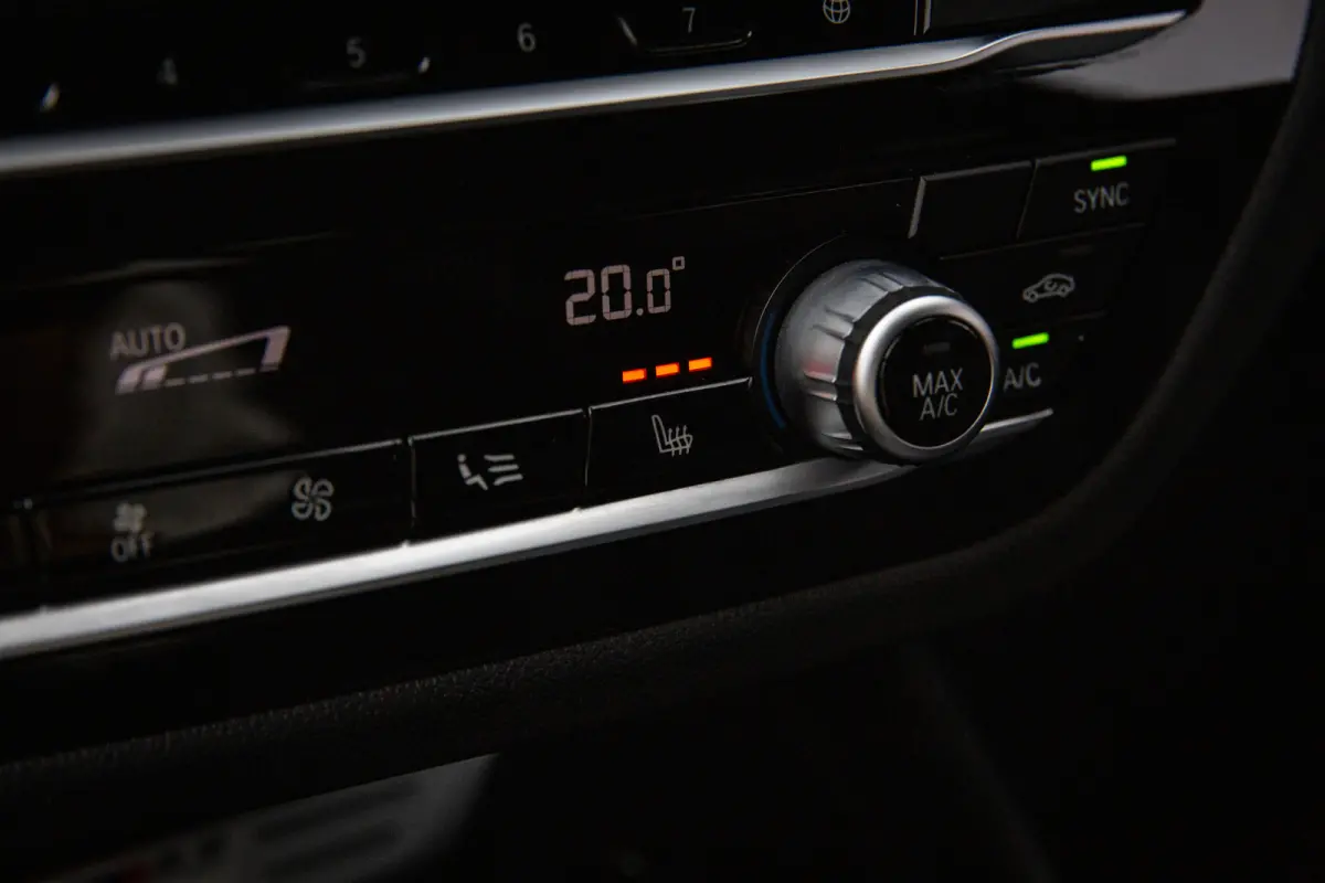 M40i High Executive M-Sport , Trekhaak, Navigatie, Memory, Stuurverwarming