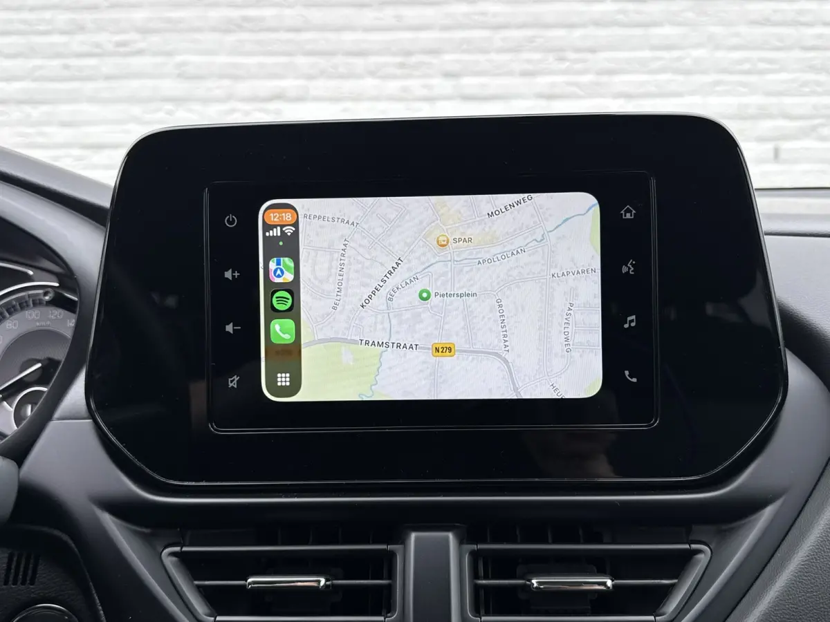 1.5 Hybrid Select Automaat Led verlichting Adaptieve cruise Camera Navigatie Carplay