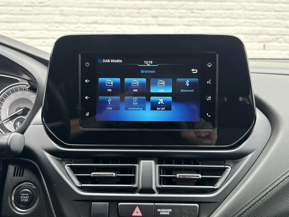 1.5 Hybrid Select Automaat Led verlichting Adaptieve cruise Camera Navigatie Carplay