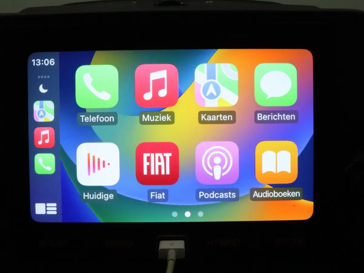 70pk Hybrid Pandina Apple Carplay/Android Auto | Airco