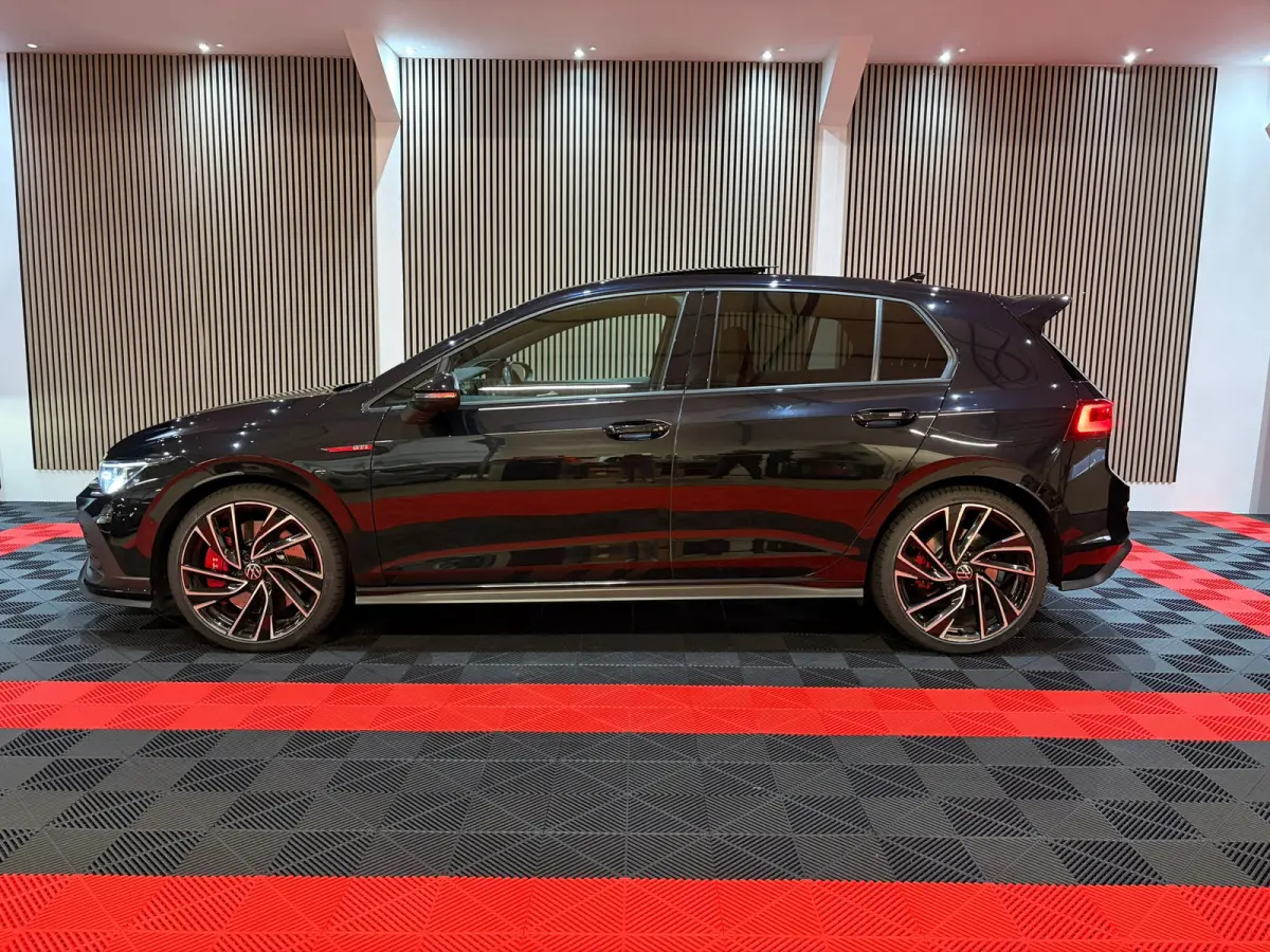 2.0 TSI GTI Clubsport Pano Leder Camera Keyless ACC Head-Up H&K Black Style