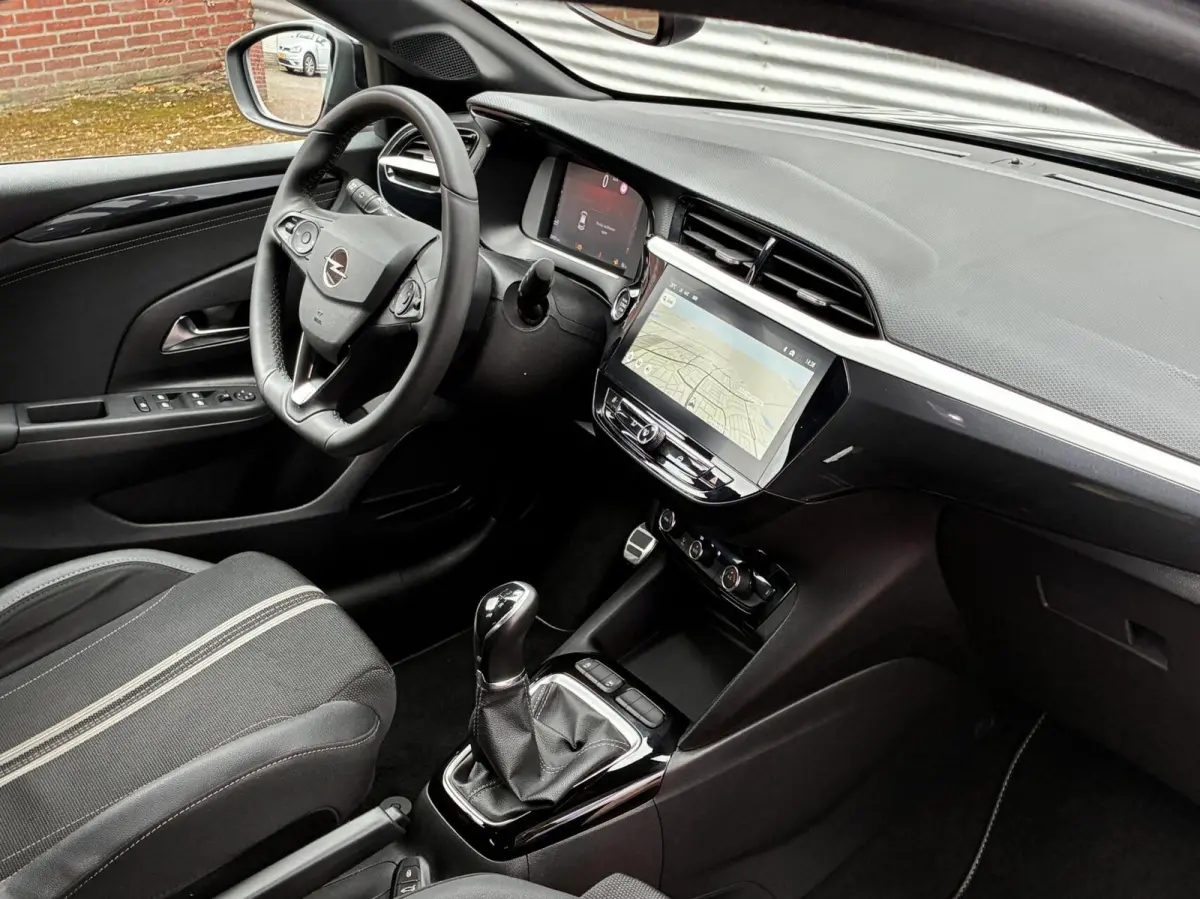 1.2 GS Line Cruise Carplay 360 Camera Led 2023 Nw Model Vol Opties Eerste Eigenaar 25870 Km Gereden Perfecte Staat incl 12 maanden garantie