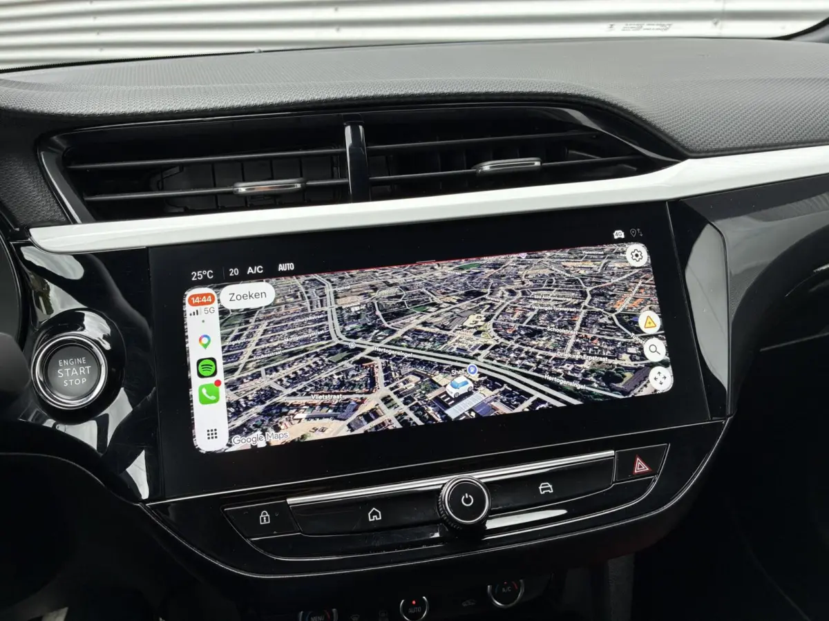 1.2 GS Line Cruise Carplay 360 Camera Led 2023 Nw Model Vol Opties Eerste Eigenaar 25870 Km Gereden Perfecte Staat incl 12 maanden garantie