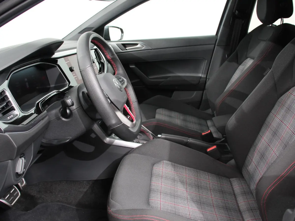 2.0 TSI GTI 207pk Automaat Digitale Cockpit Navigatie Appel Carplay/Android Auto Climate Control Extra getint Glas Stoelverwarming Dab Led Adaptive Cruise Control