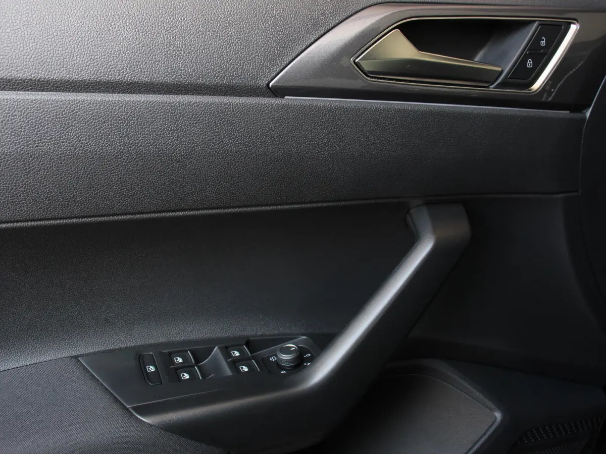 2.0 TSI GTI 207pk Automaat Digitale Cockpit Navigatie Appel Carplay/Android Auto Climate Control Extra getint Glas Stoelverwarming Dab Led Adaptive Cruise Control