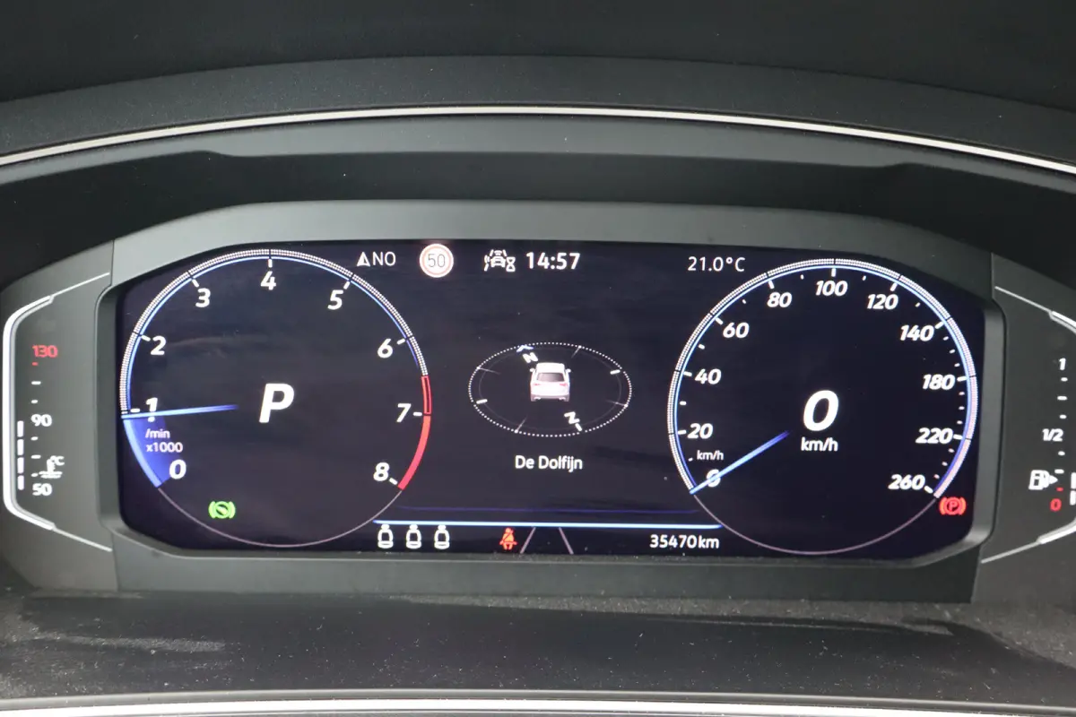 1.5 TSI R-Line Business+ 149PK | Achteruitrijcamera | Dodehoek detectie | Draadloze telefoonlader