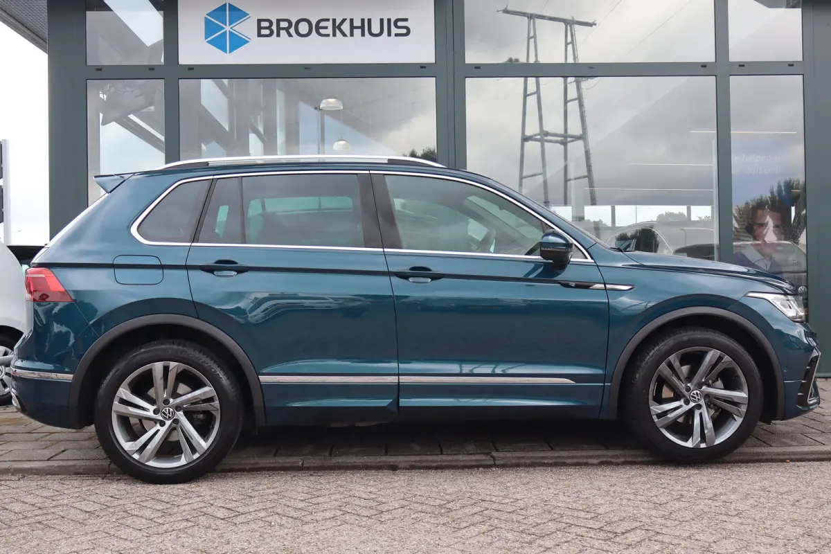 1.5 TSI R-Line Business+ 149PK | Achteruitrijcamera | Dodehoek detectie | Draadloze telefoonlader