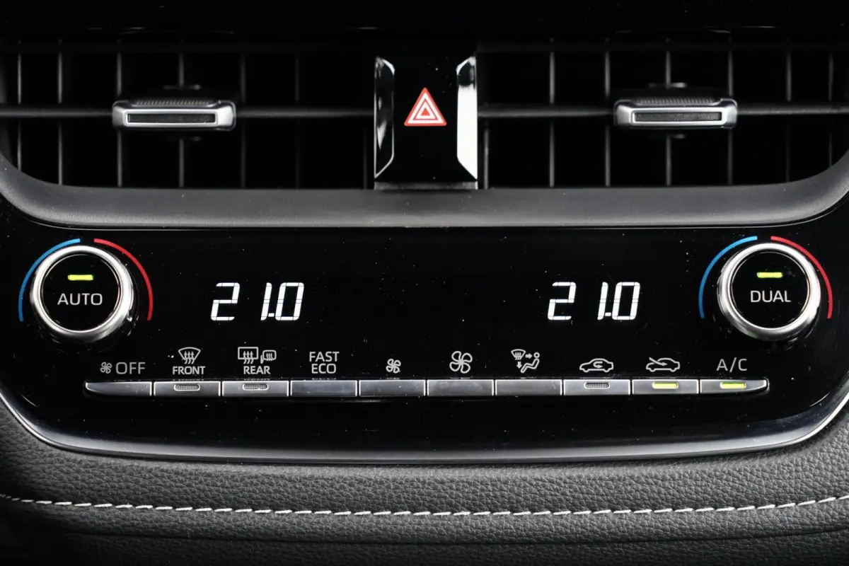 1.2 Turbo Active, NL, trekh. CarPlay, ACC, cam.