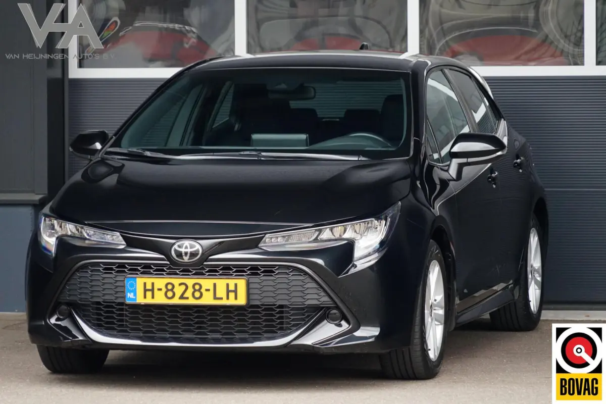 Toyota Corolla Hatchback 2020 Benzine Handgeschakeld leasen