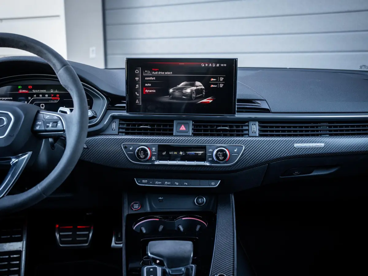2.9 TFSI quattro competition plus - Dynamic + l Ceramic l RDC l Pano l HUD