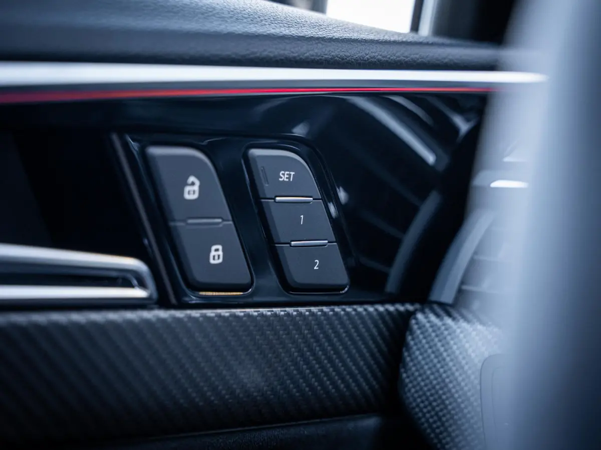 2.9 TFSI quattro competition plus - Dynamic + l Ceramic l RDC l Pano l HUD