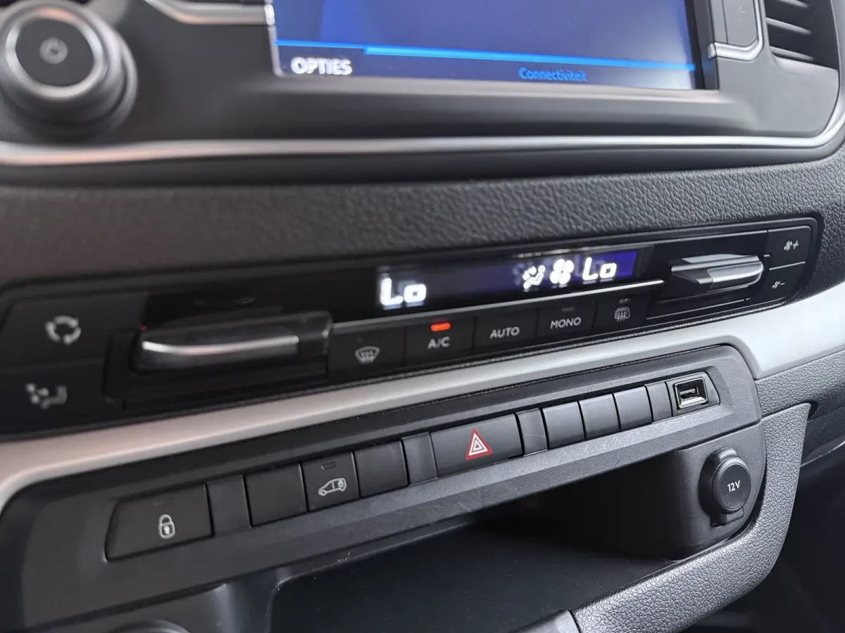 2.0 BlueHDi 145 L3 | Achteruitrijcamera | Airco (automatisch) | Cruise control