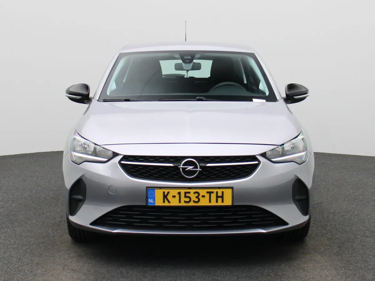 1.2 Edition | APPLE CARPLAY | ANDROID AUTO | PARKEERSENSOREN ACHTER | RIJSTROOKHULP | BLUETOOTH | DAB RADIO | LICHTMETALEN VELGEN |