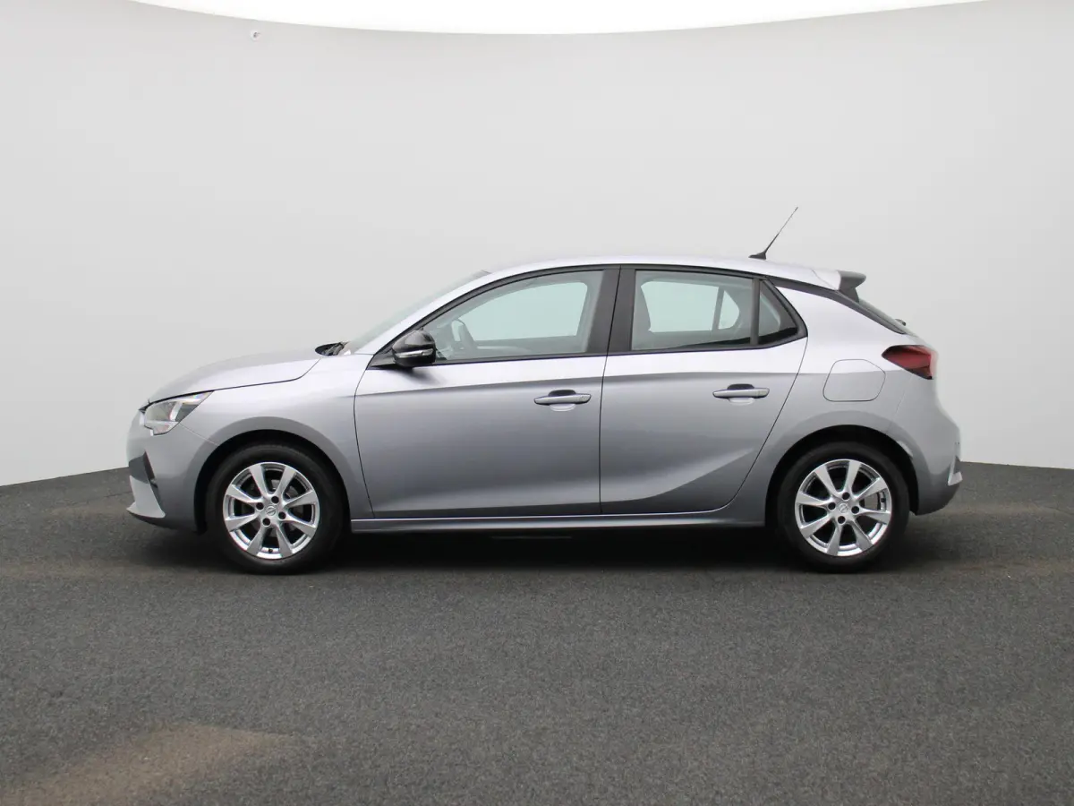 1.2 Edition | APPLE CARPLAY | ANDROID AUTO | PARKEERSENSOREN ACHTER | RIJSTROOKHULP | BLUETOOTH | DAB RADIO | LICHTMETALEN VELGEN |