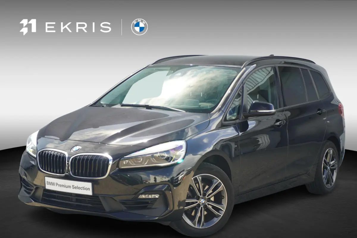 216i 7p. M Sport | Trekhaak | HiFi | Extra getint glas | Elektrisch verstelbare lendensteun | Dakrails